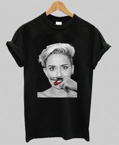 Miley Cyrus Finger Bird Music Pop Culture t shirt Ad