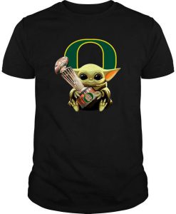 Baby Yoda Hug Oregon Ducks Cup t shirt FR05