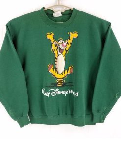 Disney winnie The Pooh sweatshirt FR05