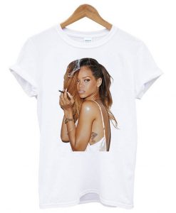 Rihanna Smoking Cigarette t shirt FR05
