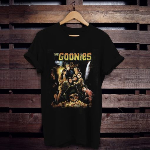 THE GOONIES Black awesome t shirt